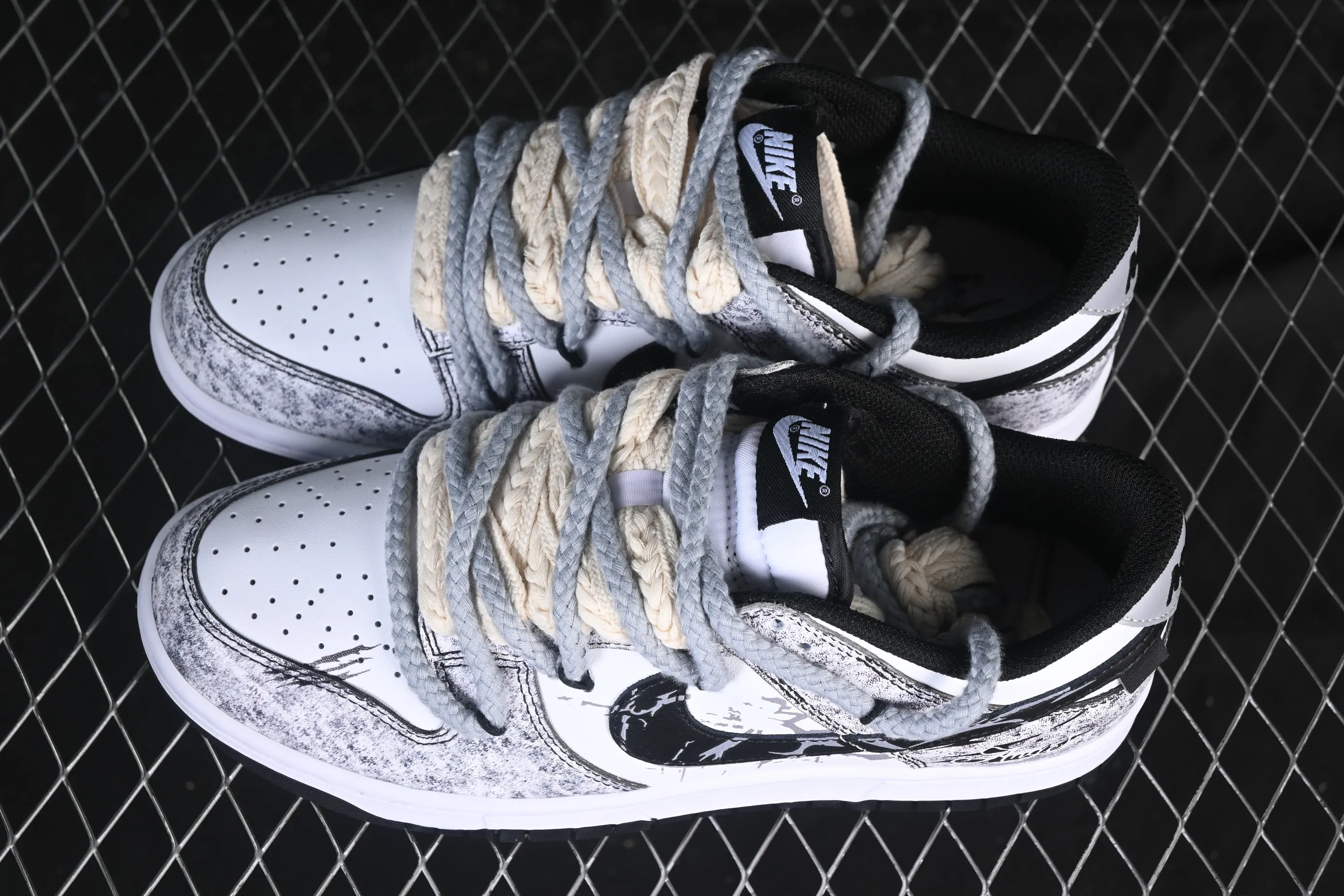 All categories Nk SB Dunk Series Nk SB Dunk Low High-end customized low-top sneakers Nike SB Dunk Low strap customization low-top casual sneakers DD1391-100